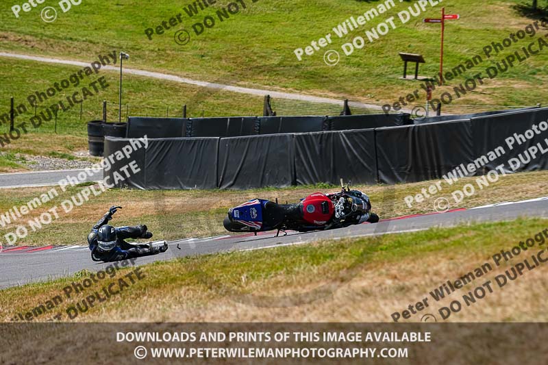 cadwell park;cadwell park photographs;cadwell trackday photographs;enduro digital images;event digital images;eventdigitalimages;peter wileman photography;racing digital images;trackday digital images;trackday photos